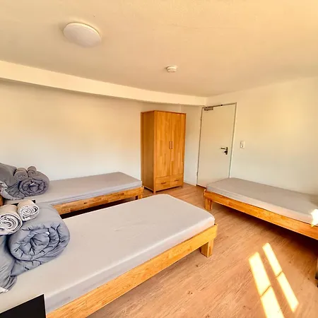 Проживание в семье Boardinghouse Zur Rose Leidersbach